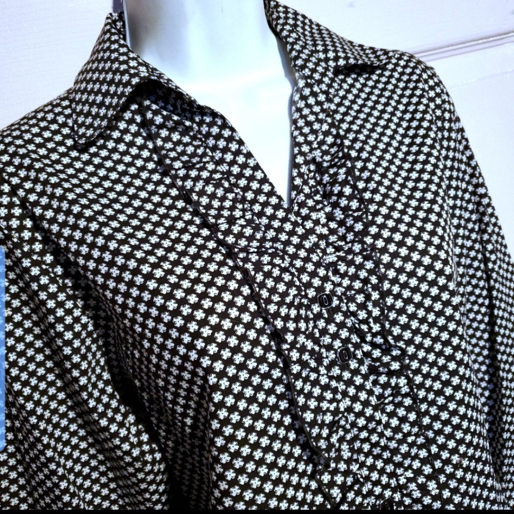 Foxcroft Wrinkle Free Button Down Shirt 6